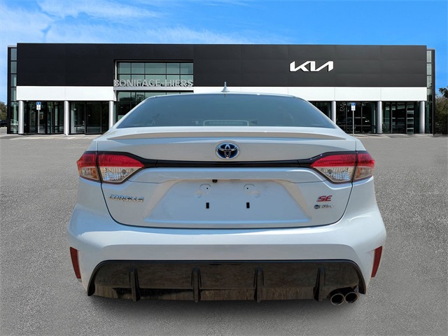 Vehicle image 6 of 26