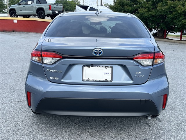 Vehicle image 3 of 27