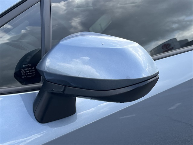 Vehicle image 26 of 27