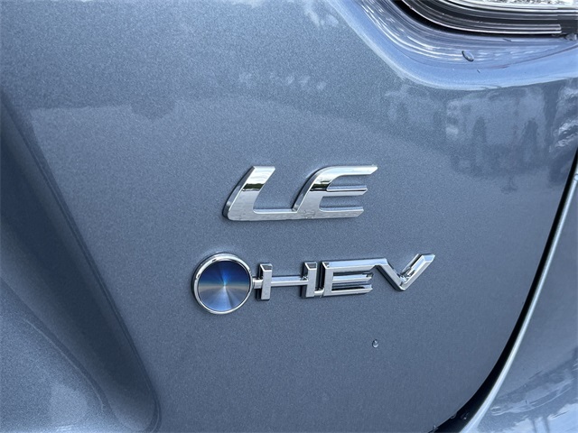 Vehicle image 23 of 27