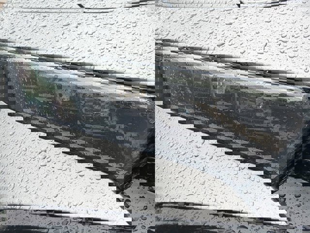 Vehicle image 9 of 26