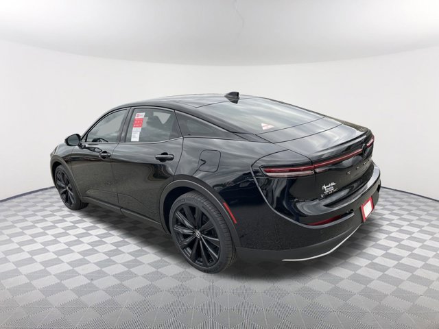 Vehicle image 7 of 28