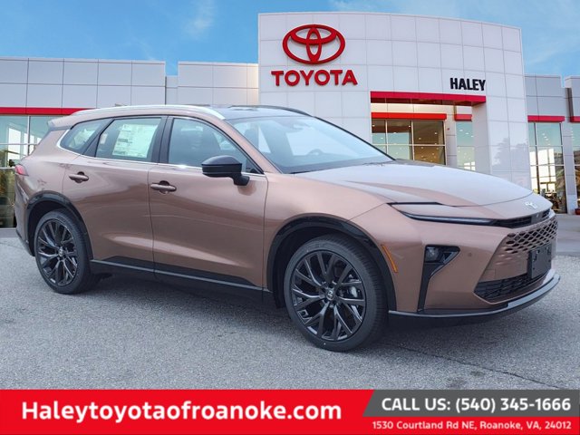 Vehicle image 9 of 23