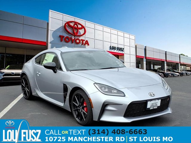 2025 Toyota GR86 Premium Image 1 of 21