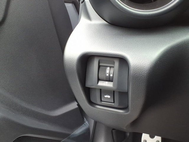 2025 Toyota GR86 Premium Image 18 of 21