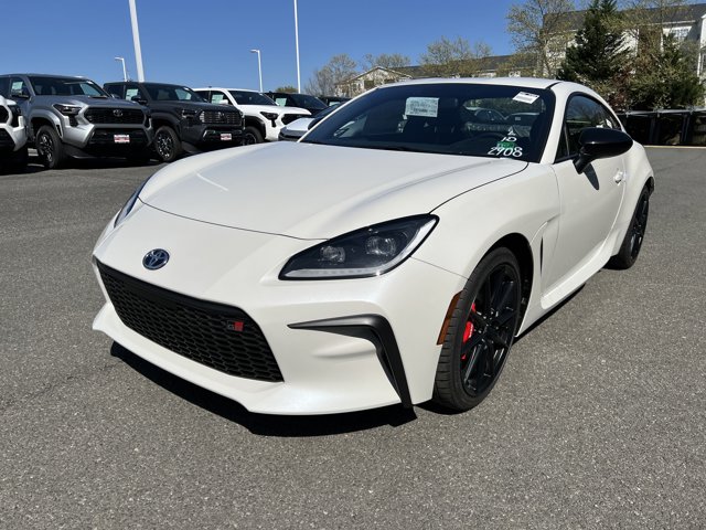 Vehicle image 1 of 10