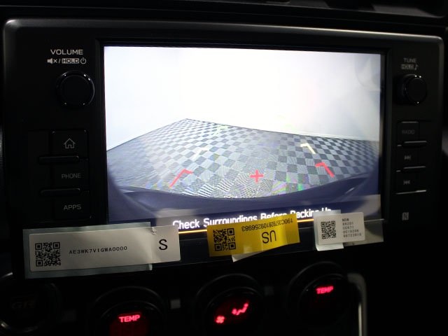 Vehicle image 9 of 13