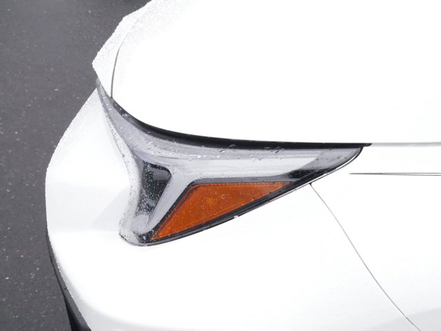 Vehicle image 29 of 36