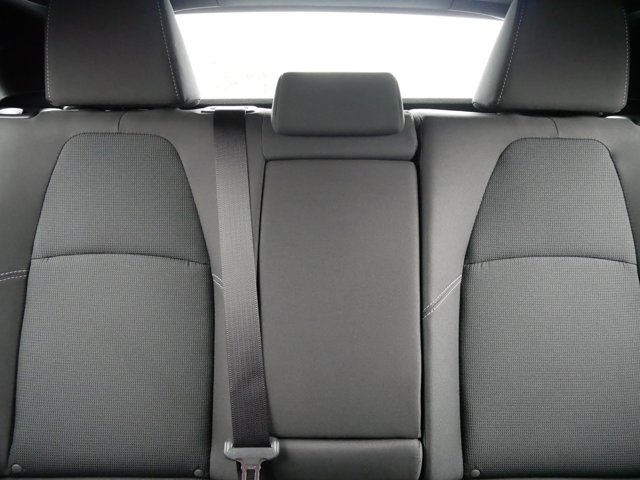 Vehicle image 15 of 36