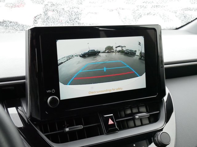 Vehicle image 20 of 36