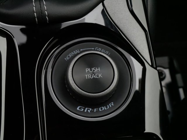 Vehicle image 30 of 36