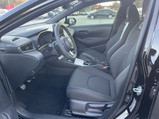 Vehicle image 11 of 25