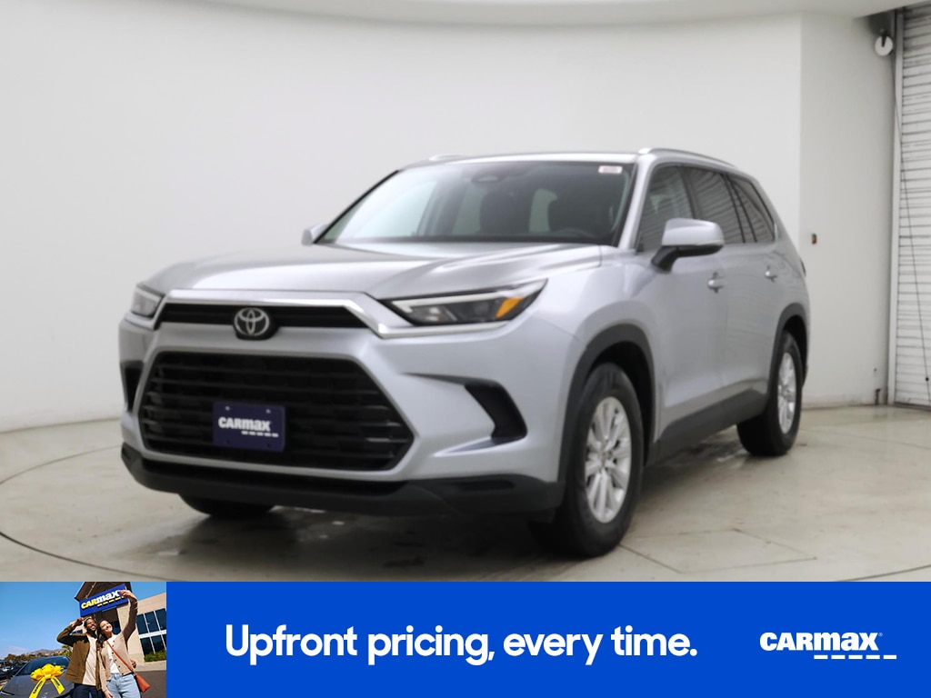 2025 Toyota Grand Highlander XLE Image 1 of 27