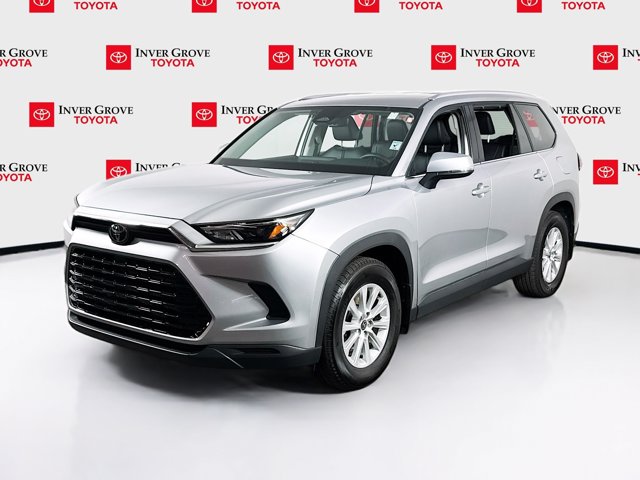 2025 Toyota Grand Highlander Hybrid XLE Image 1 of 22
