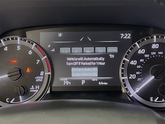 Vehicle image 18 of 39