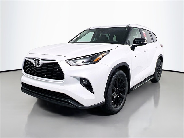 Vehicle image 1 of 39