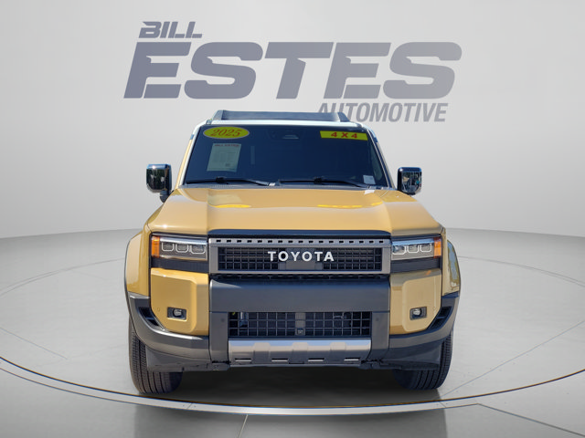 2025 Toyota Land Cruiser Base Image 2 of 42