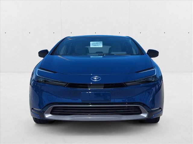 2025 Toyota Prius Limited Image 3 of 18