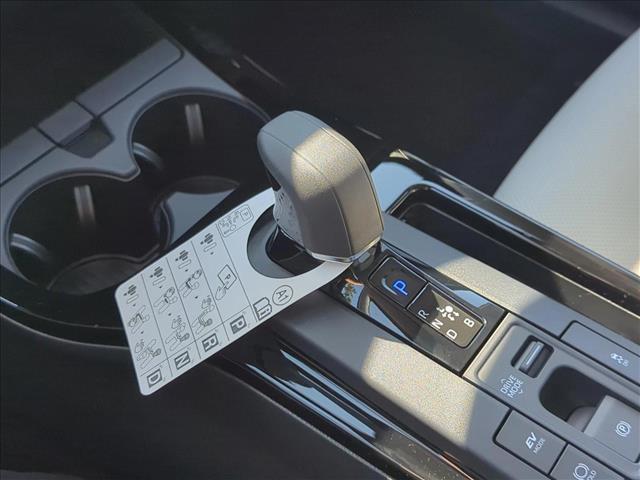 2025 Toyota Prius Limited Image 15 of 18