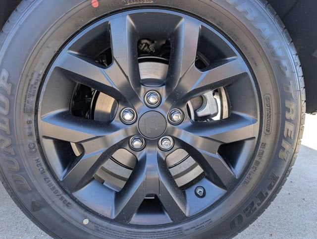 Vehicle image 6 of 21