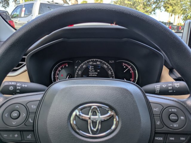 2025 Toyota RAV4 LE Image 28 of 28