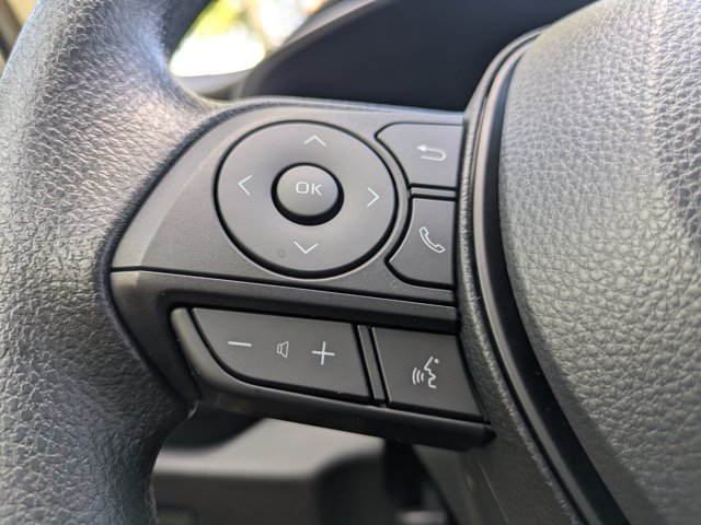 2025 Toyota RAV4 LE Image 27 of 28