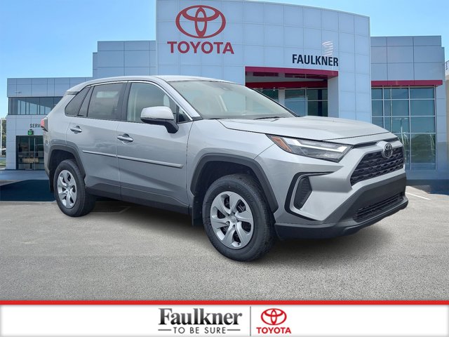 Vehicle image 3 of 24