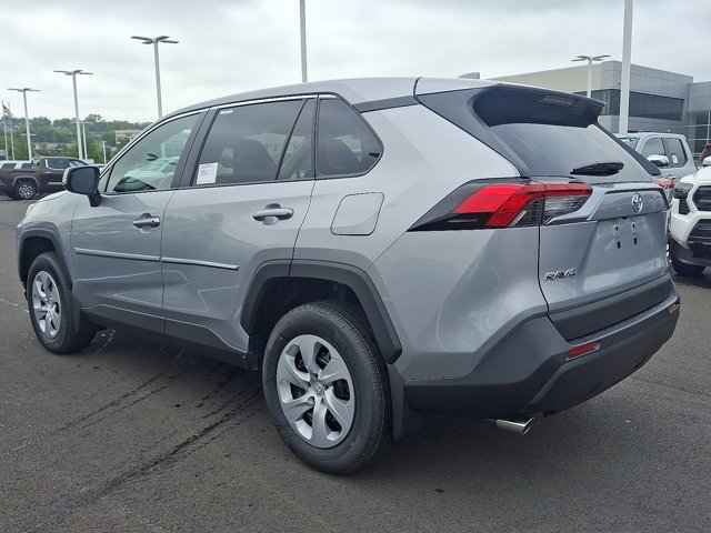 Vehicle image 6 of 24