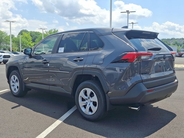 Vehicle image 6 of 24