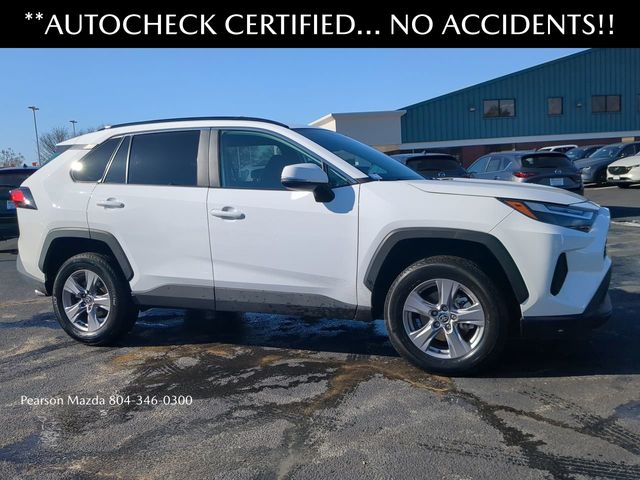 2025 Toyota RAV4 XLE Image 3 of 27