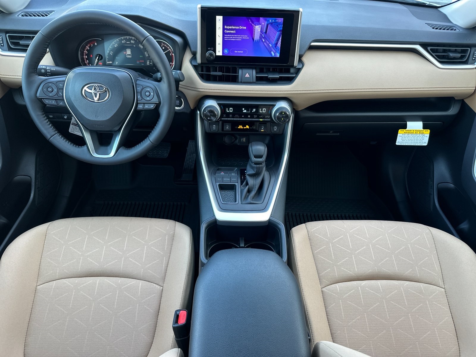2025 Toyota RAV4 XLE Image 13 of 34