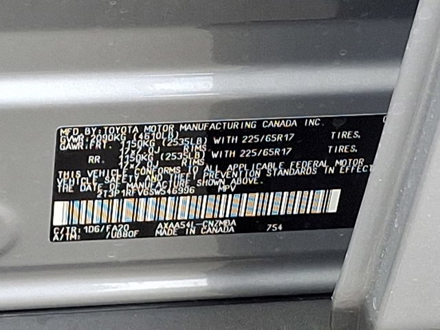 Vehicle image 22 of 24