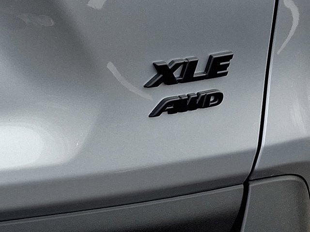 Vehicle image 24 of 24