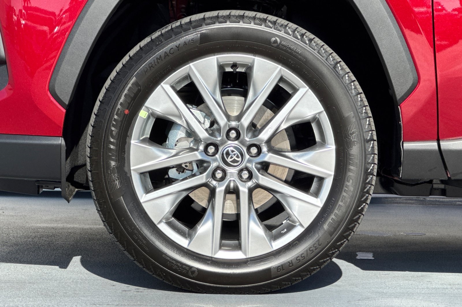 2025 Toyota RAV4 XLE Premium Image 9 of 27