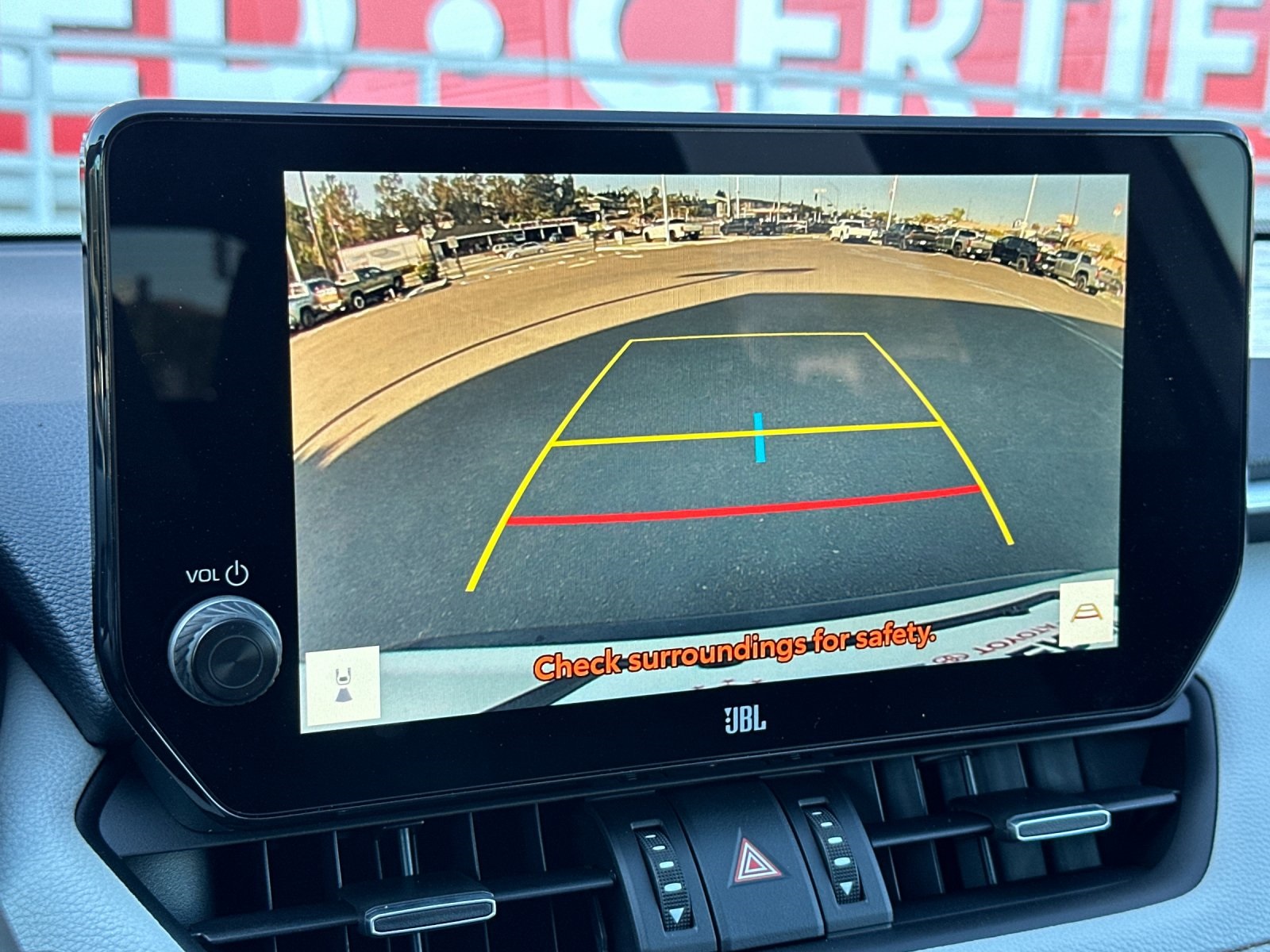 2025 Toyota RAV4 XLE Premium Image 18 of 34