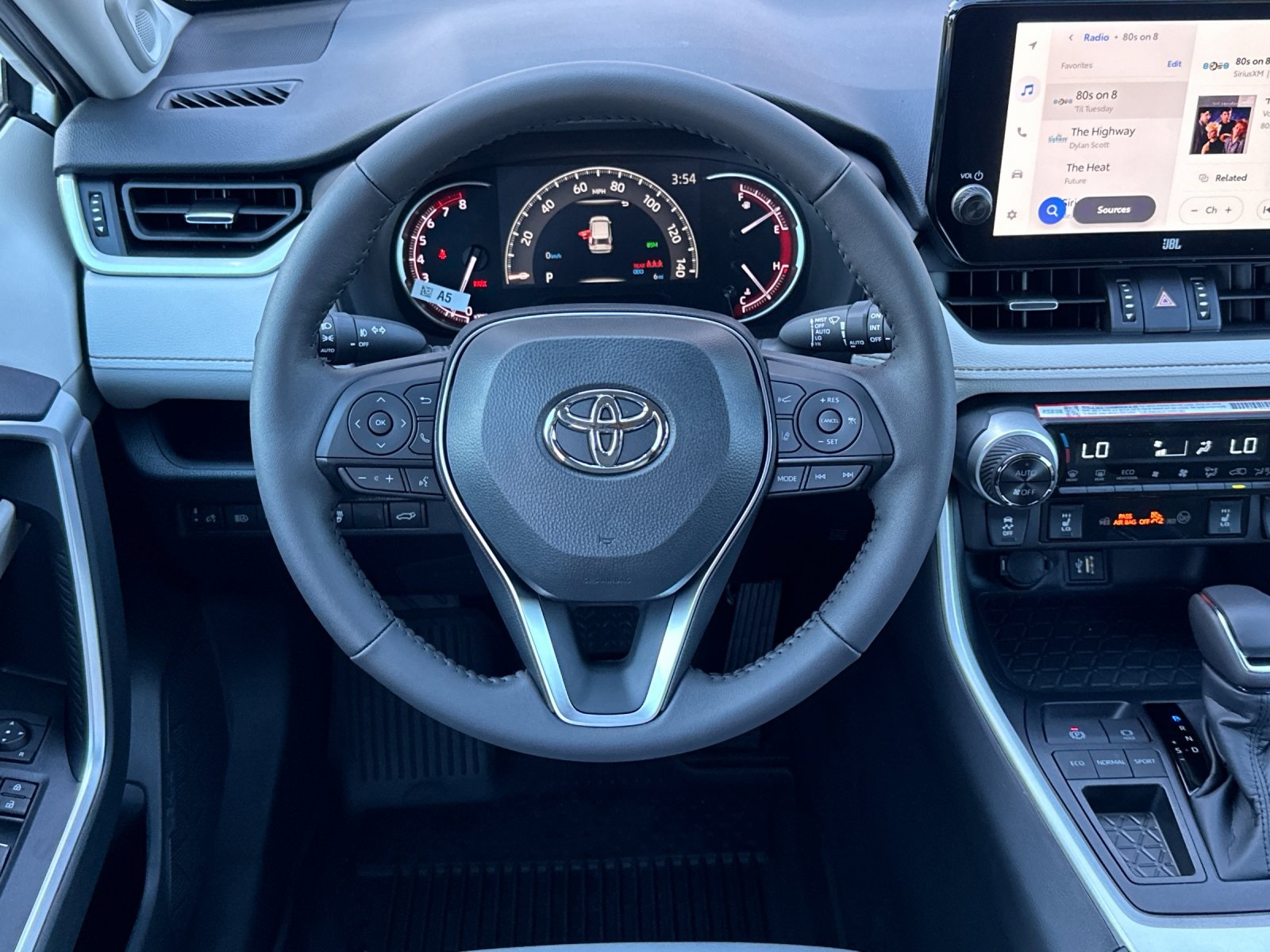 2025 Toyota RAV4 XLE Premium Image 30 of 34