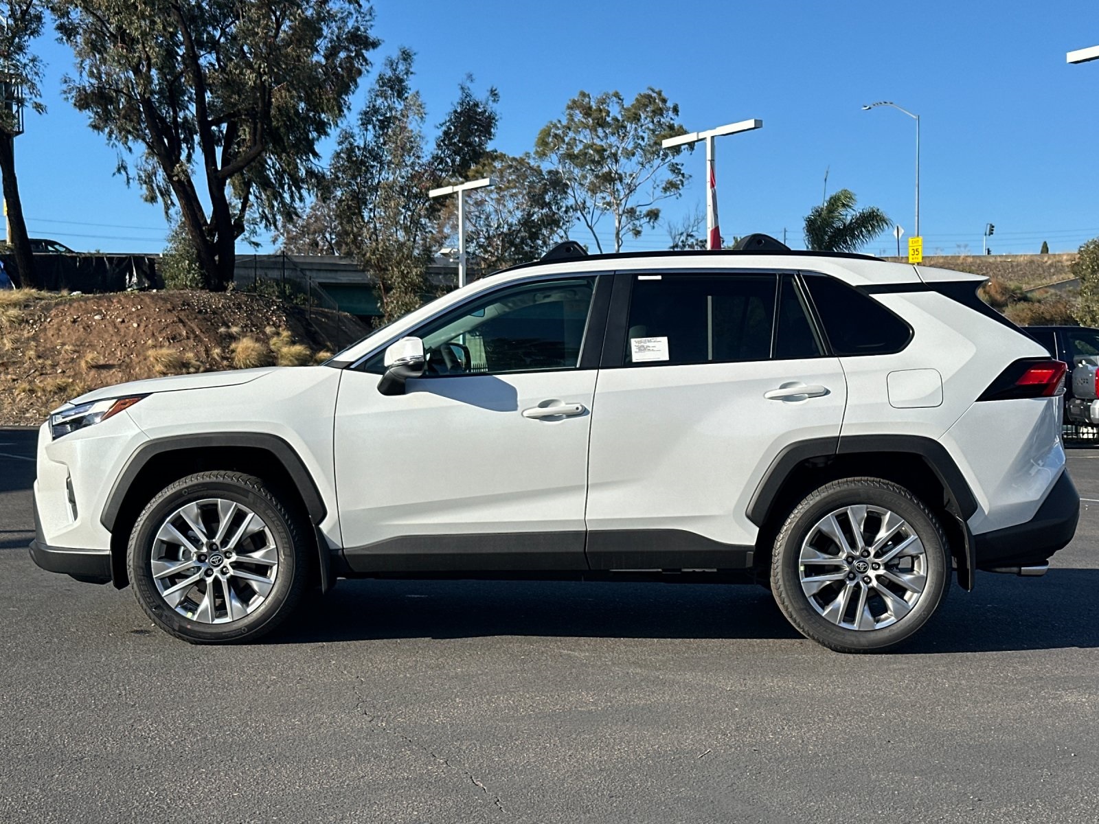 2025 Toyota RAV4 XLE Premium Image 8 of 34