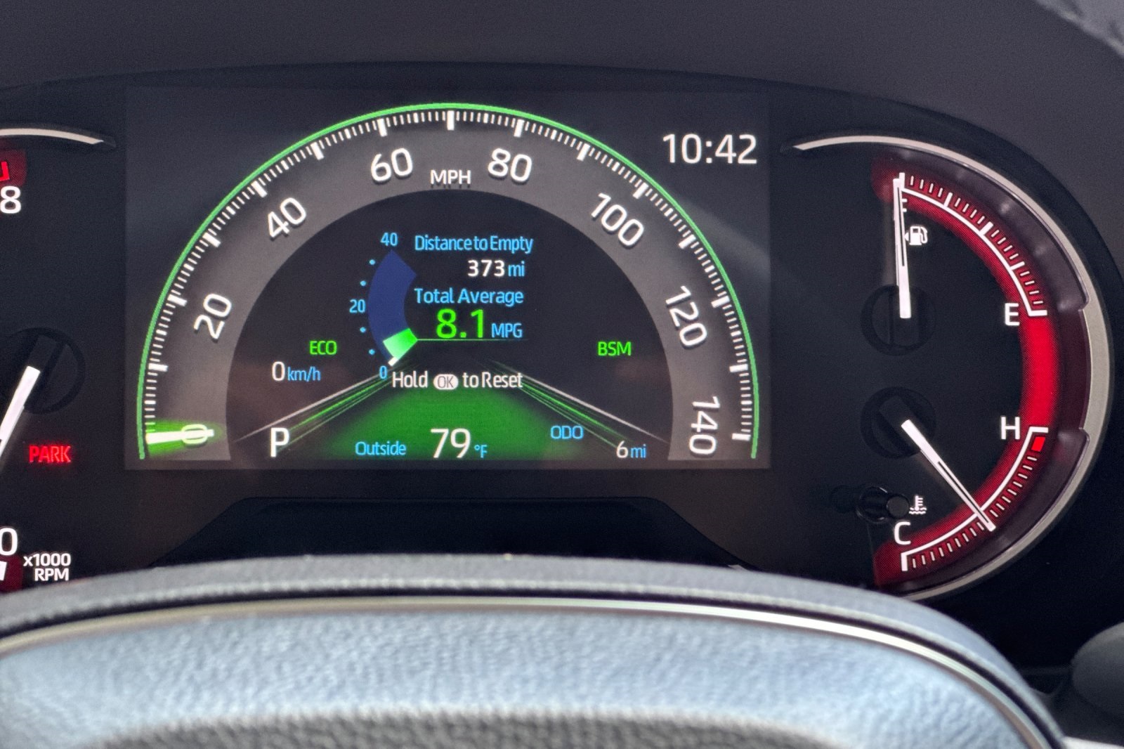 2025 Toyota RAV4 XLE Premium Image 16 of 28