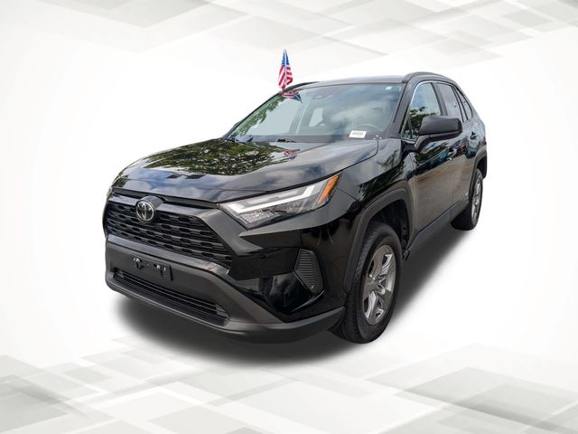 2025 Toyota RAV4 Hybrid LE Image 1 of 31