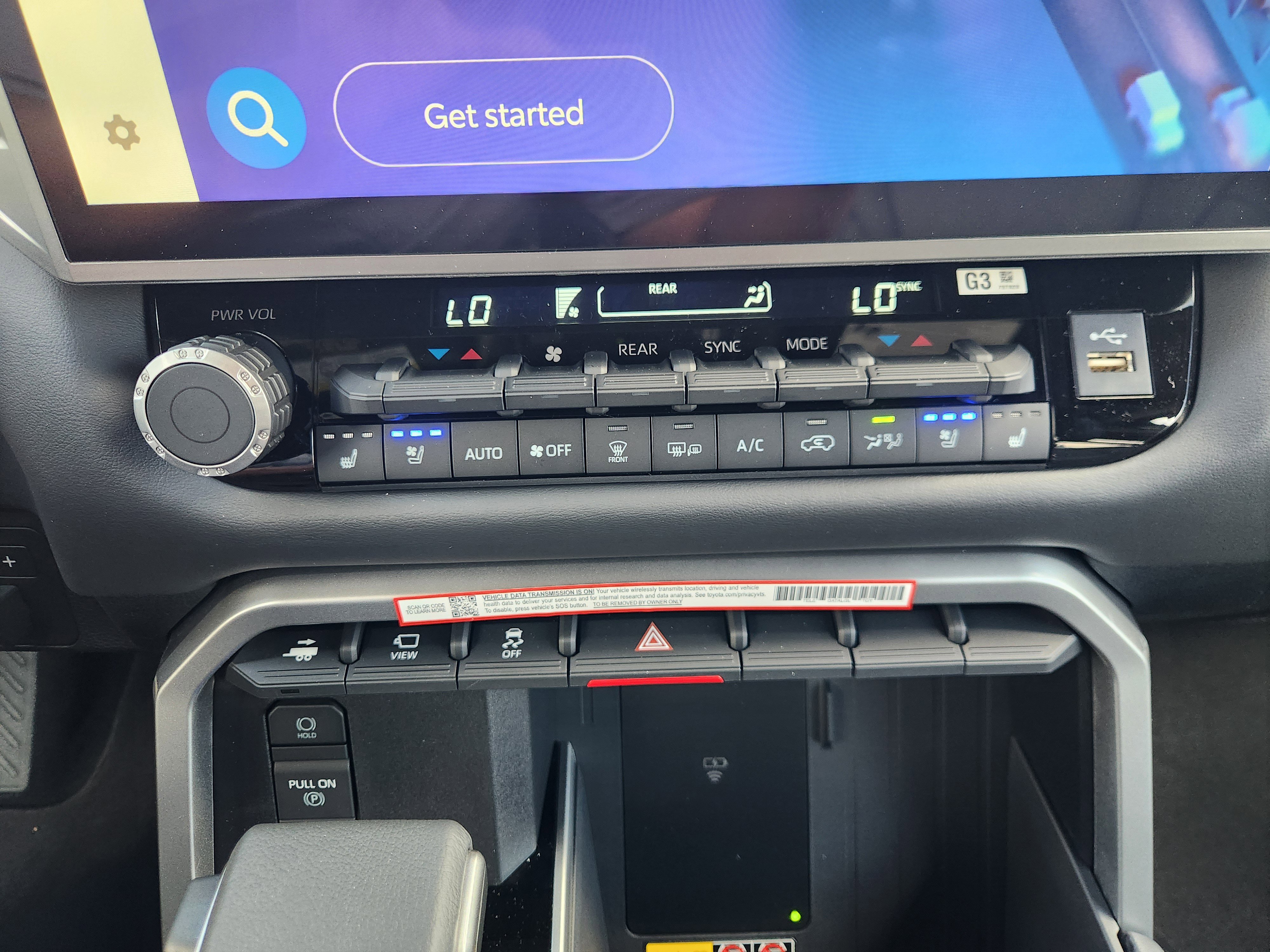 Vehicle image 18 of 24