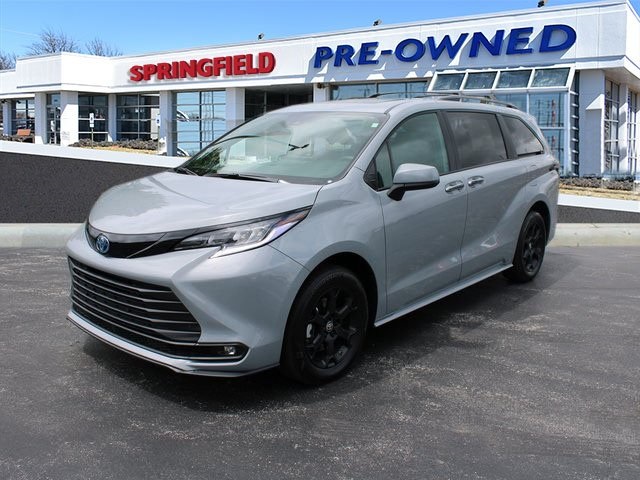 Vehicle image 1 of 18