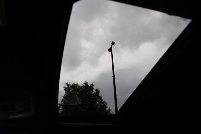 Vehicle image 17 of 18