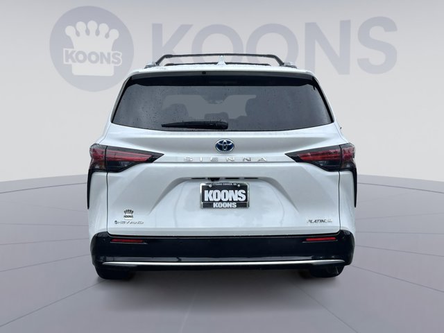 Vehicle image 12 of 60