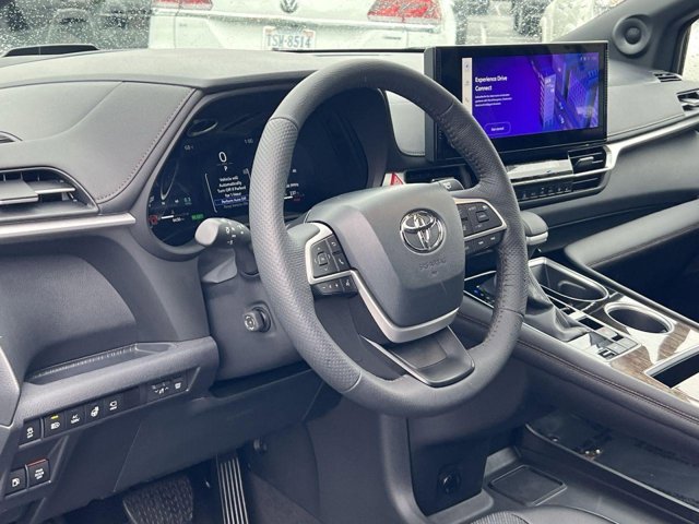 Vehicle image 59 of 60