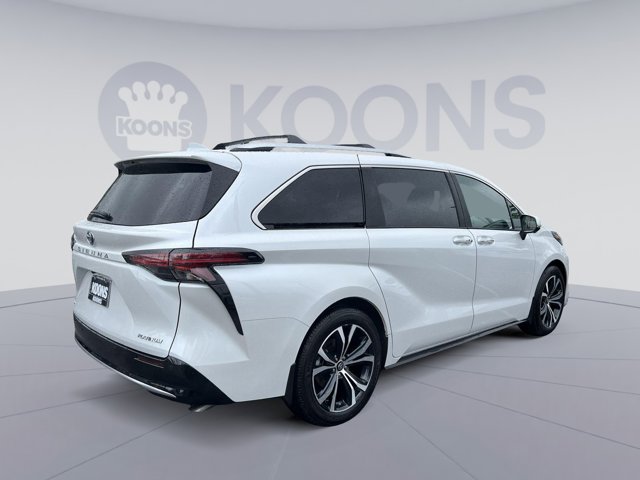 Vehicle image 9 of 60