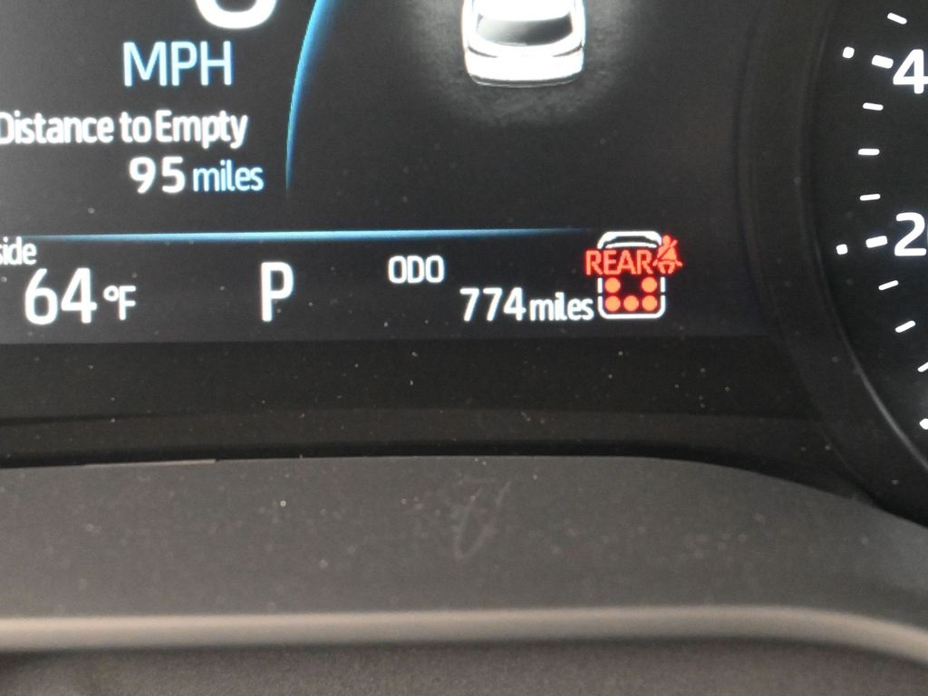 Vehicle image 18 of 39