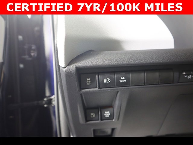Vehicle image 43 of 53