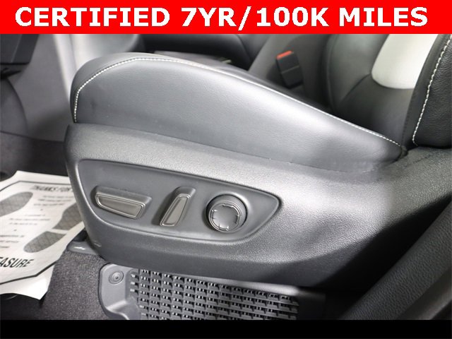 Vehicle image 42 of 53