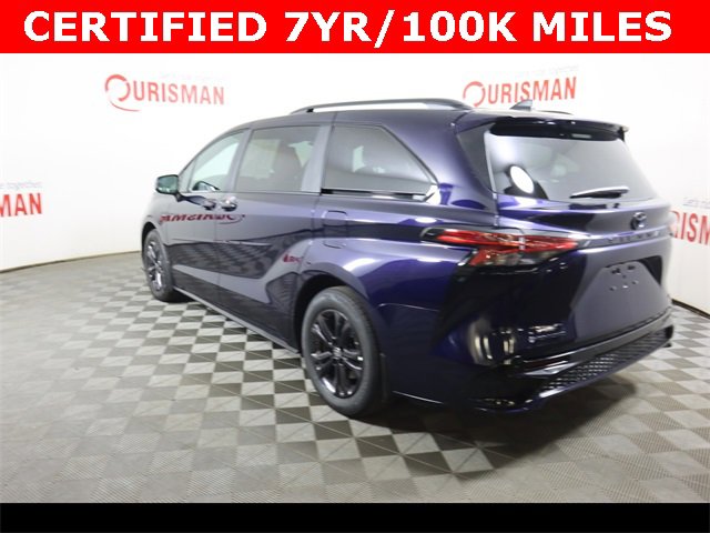 Vehicle image 28 of 53