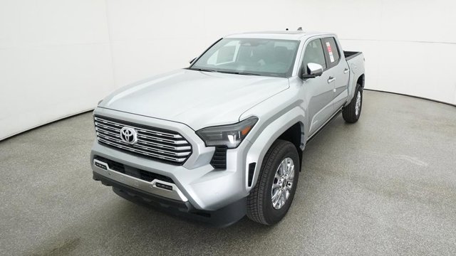 Vehicle image 5 of 33
